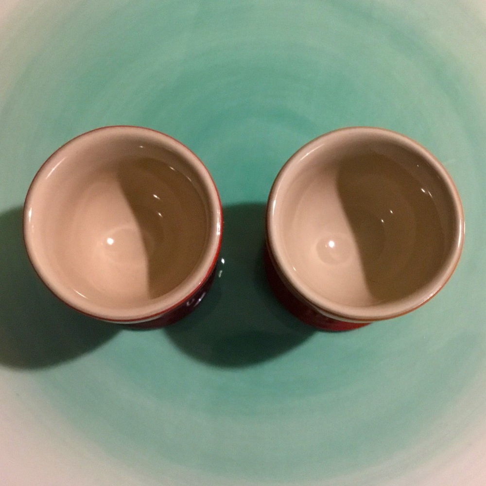 Le Creuset ombré stoneware egg cups pair - Picture 4 of 5